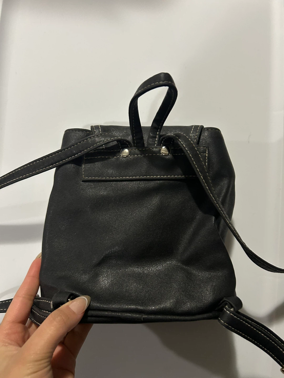 🏆 EQUIP Black Mini Backpack - photo 2