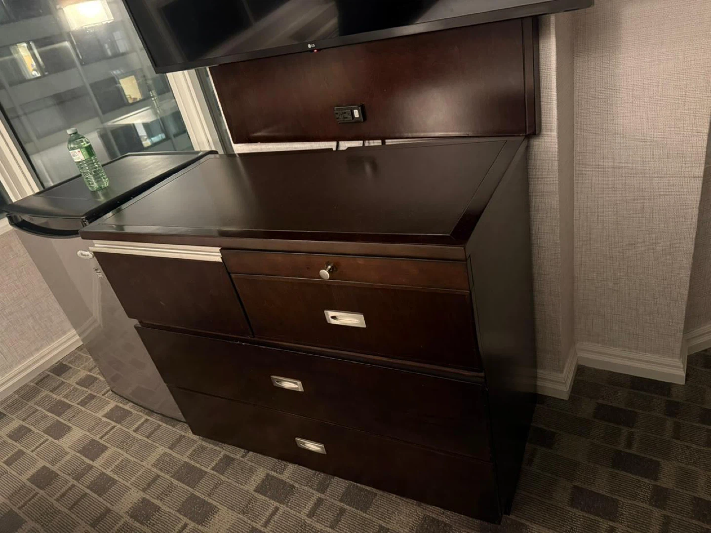 Dark Brown Wooden Dresser - photo 2