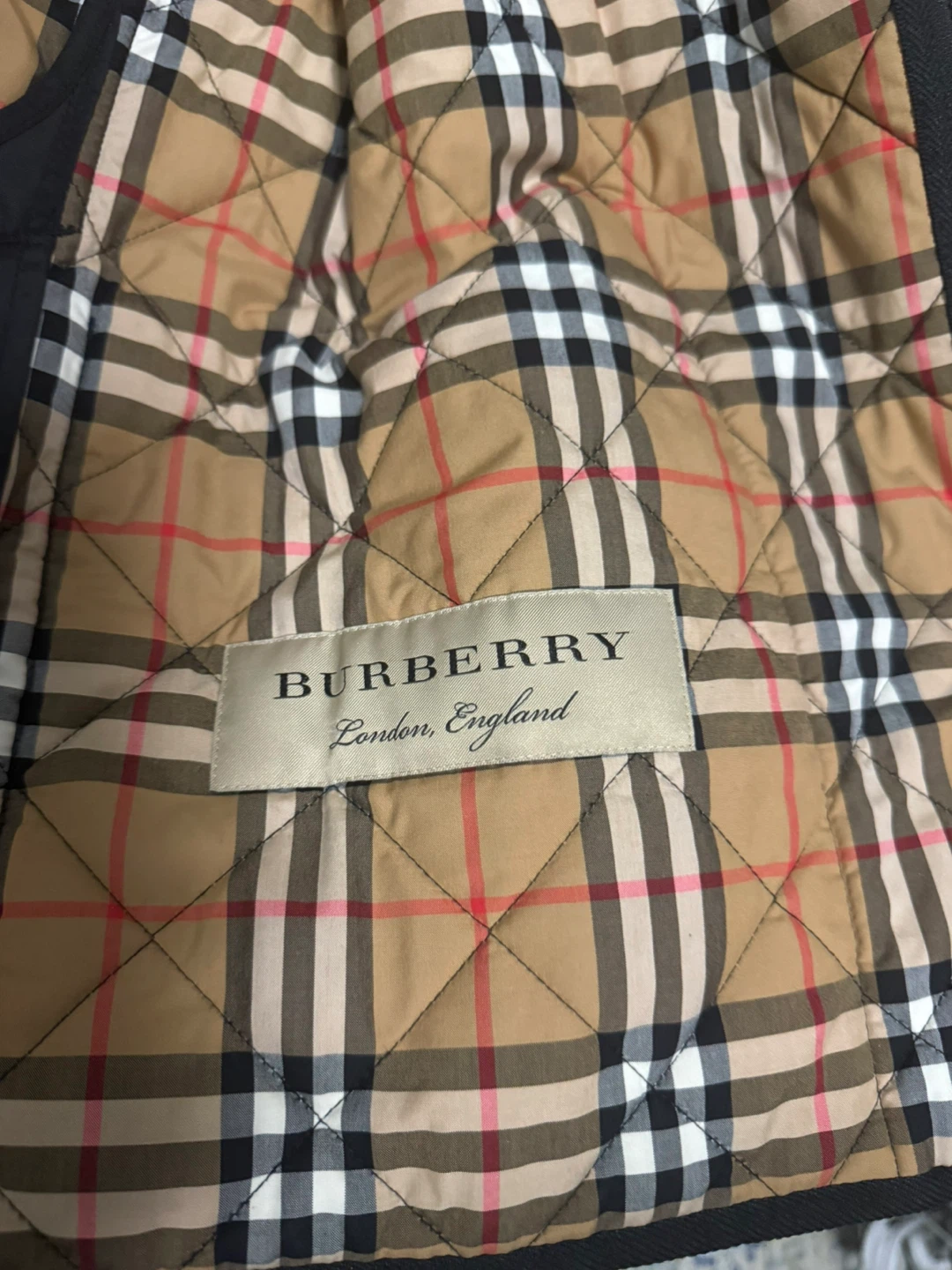Burberry Quilted Jacket - photo 3