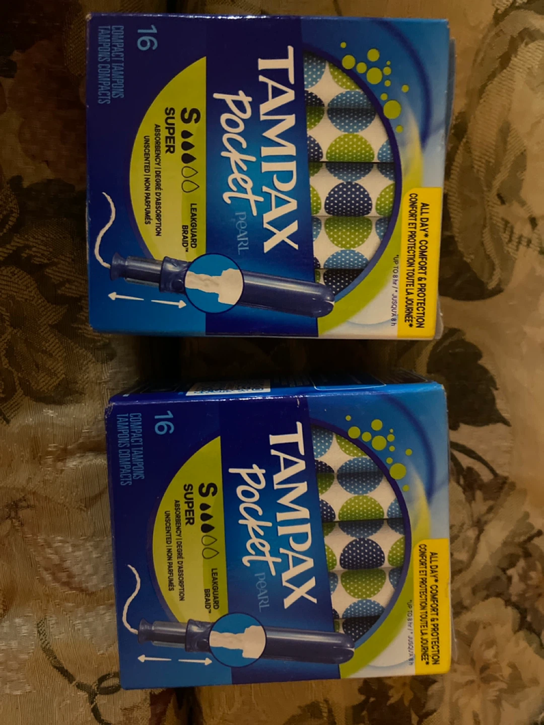MOVING SALE / Tampax Pocket Pearl Tampons - 16 Count