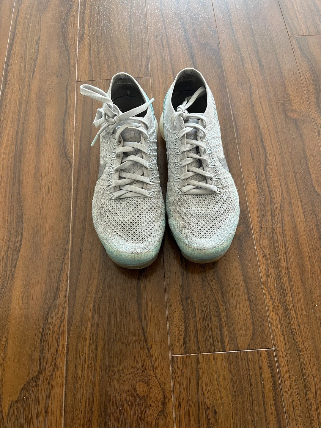 Nike Air VaporMax Flyknit 2 Size 8.5