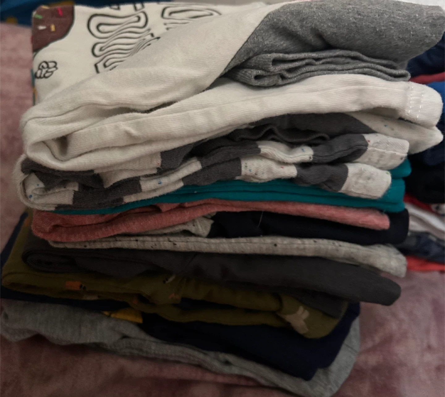 Mixed Lot of Kids' T-Shirts and long sleeve 3T - photo 4