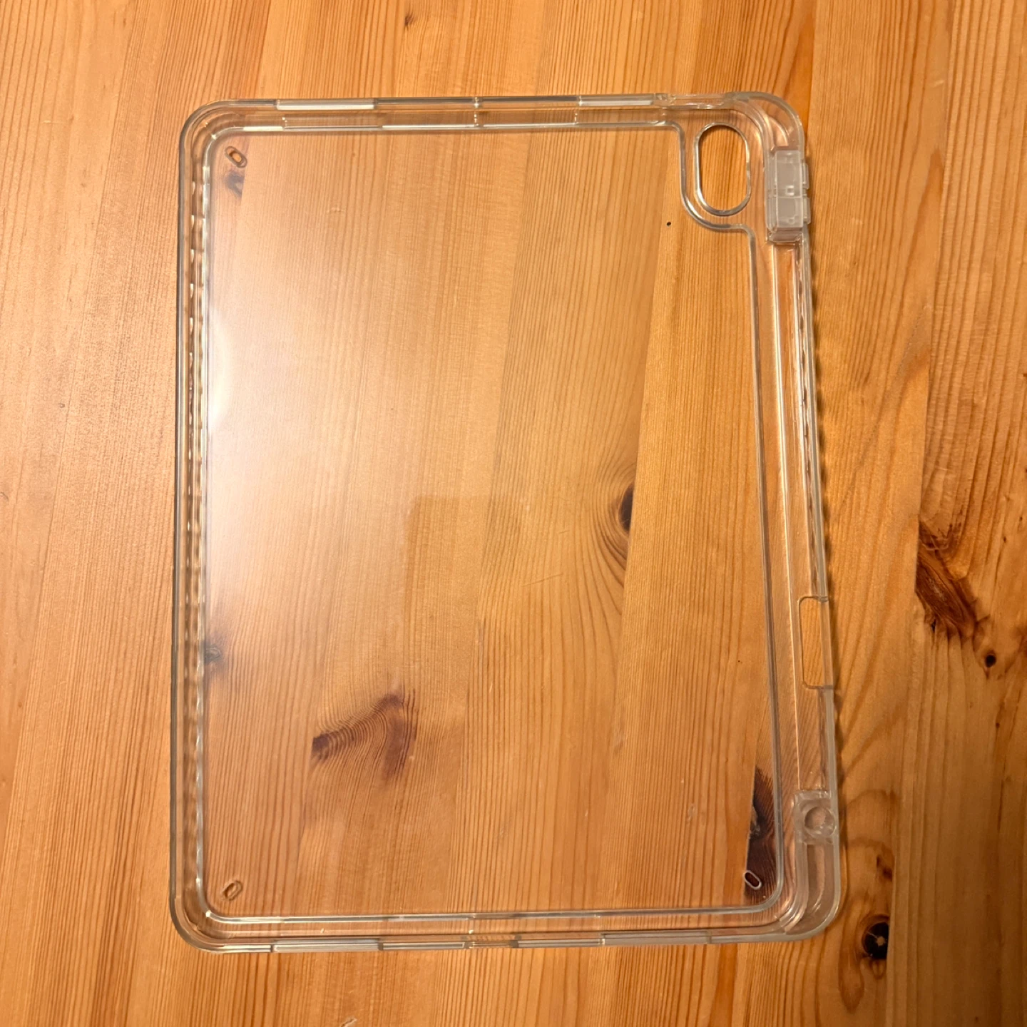 Clear 11” iPad Air Case with Pencil Holder