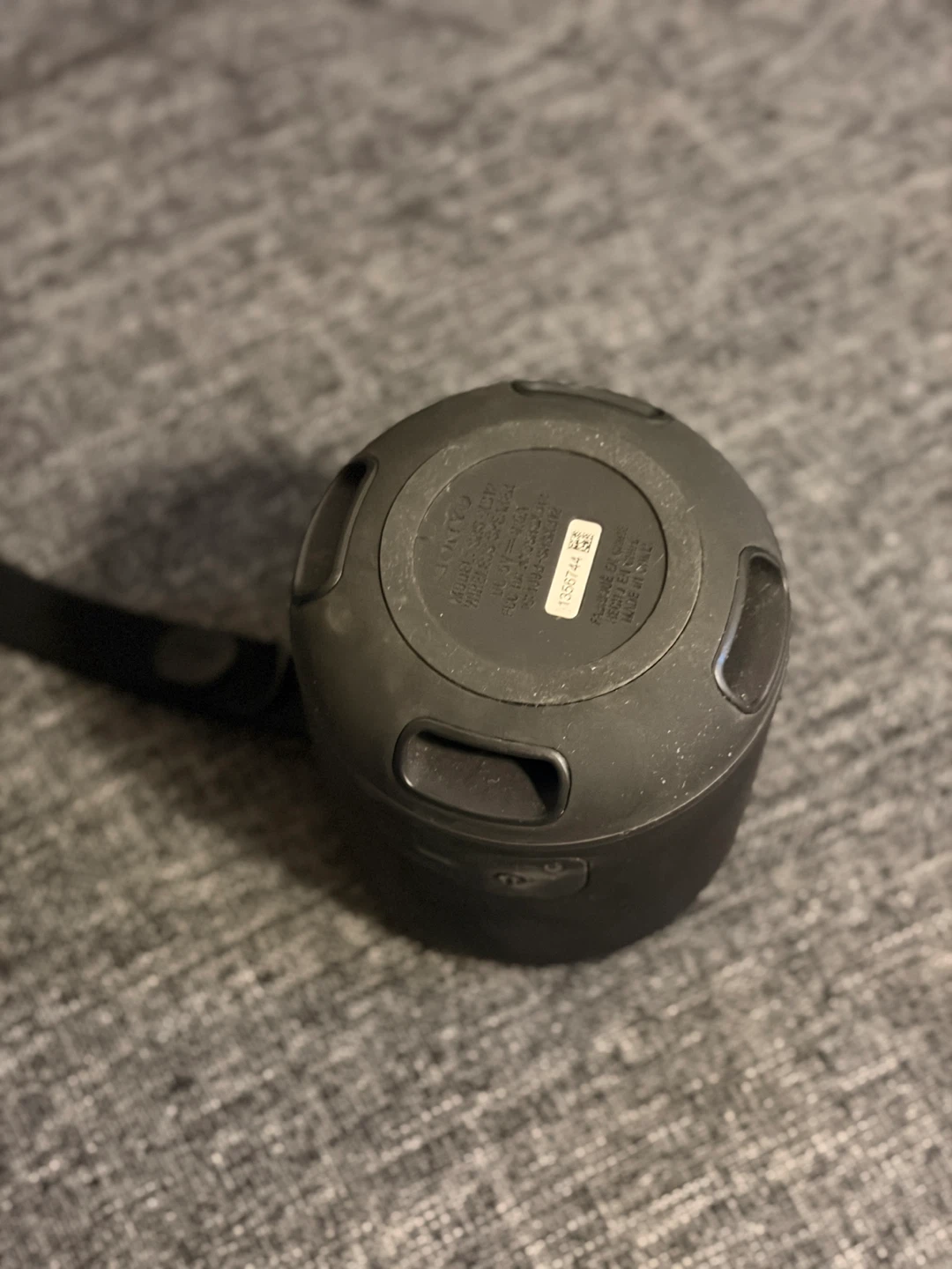 Sony SRS-XB100 Black Portable Bluetooth Speaker - photo 4