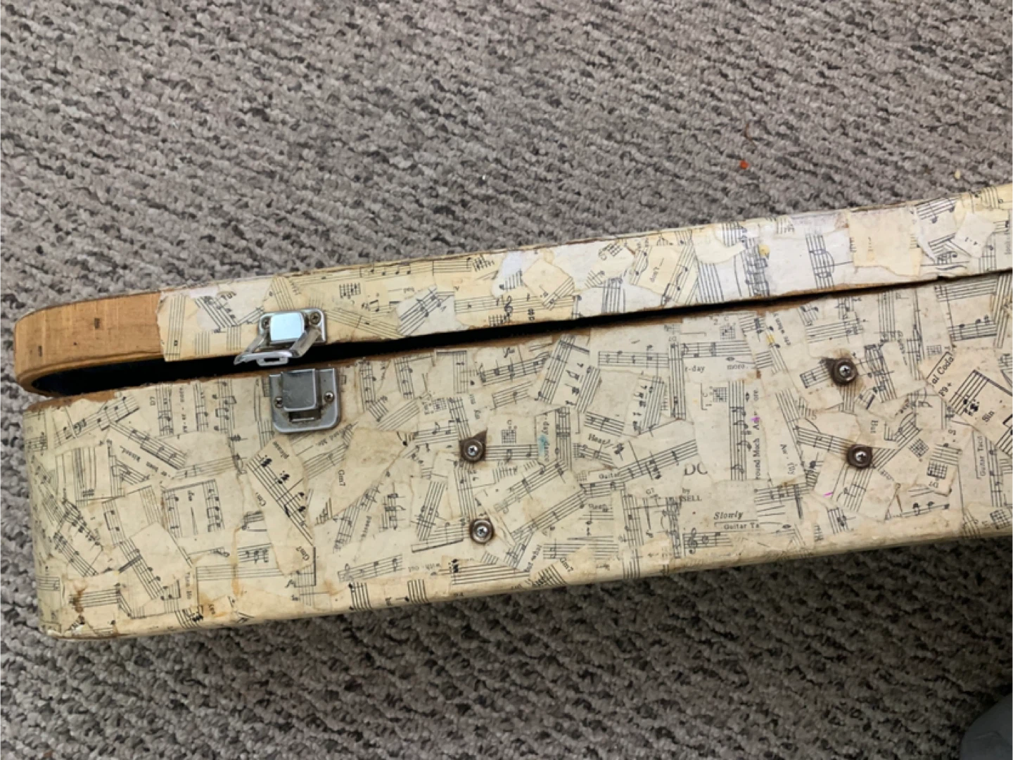 Vintage Guitar Hard Case - Used & Broken Latch - photo 5