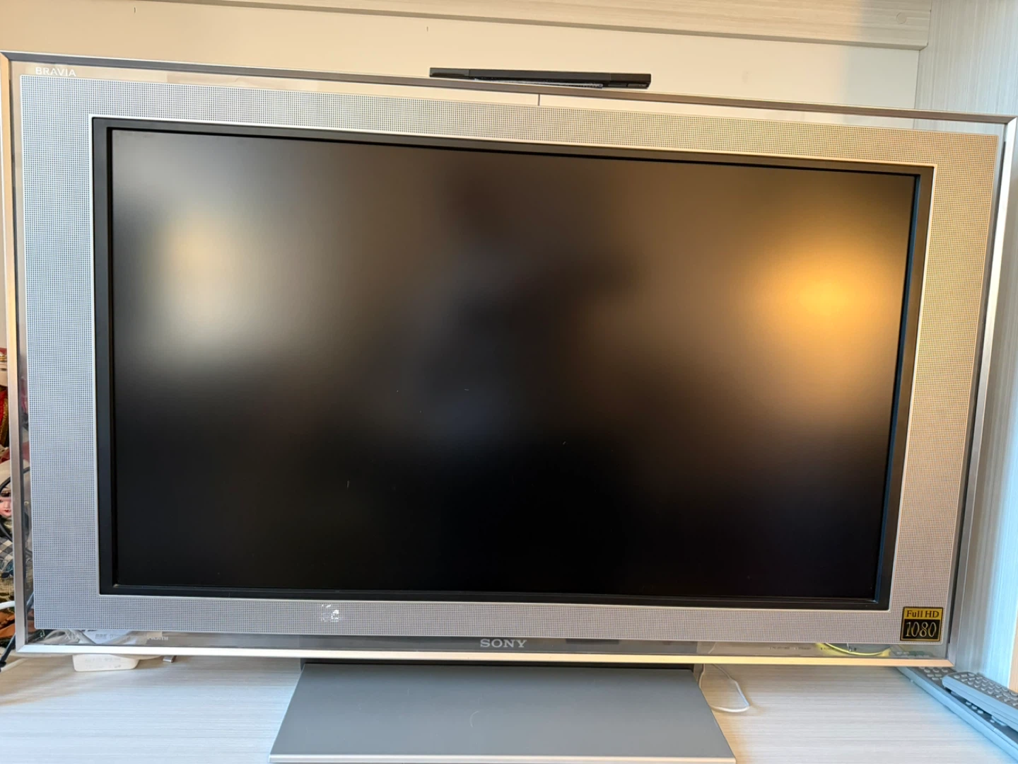 Sony Bravia KDL-40XBR2 40" Full HD 1080 TV - photo 2