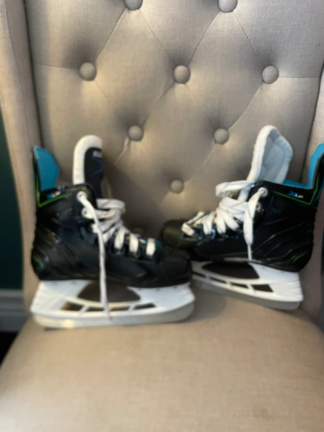 Bauer XLP Ice Skates