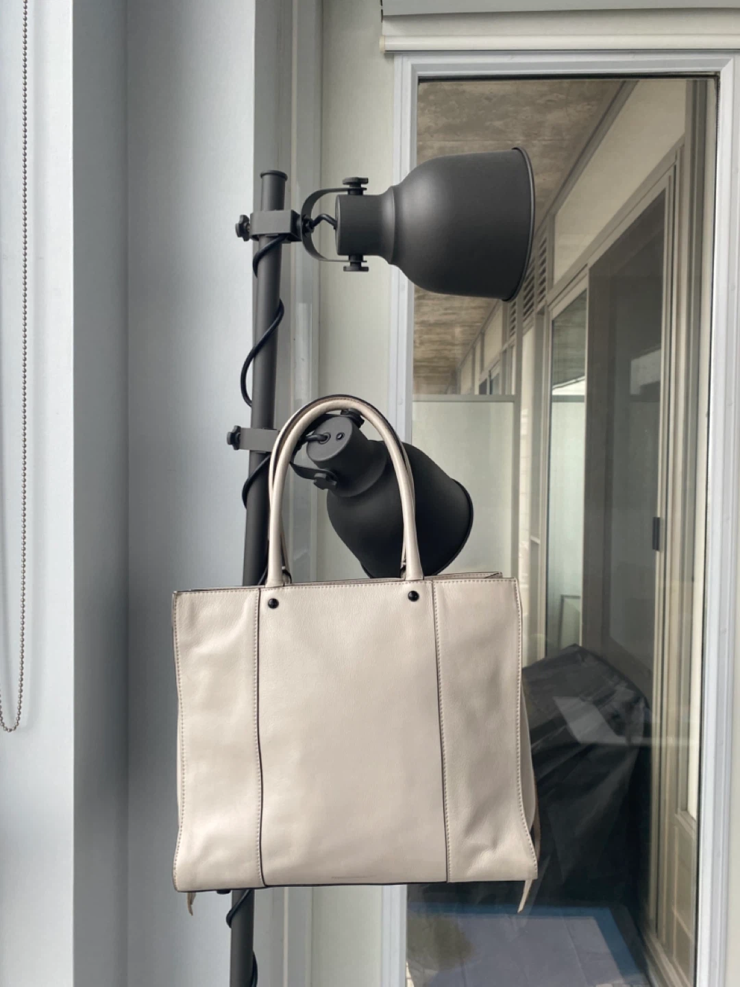 Rebecca Minkoff White Leather Shoulder Bag - photo 2
