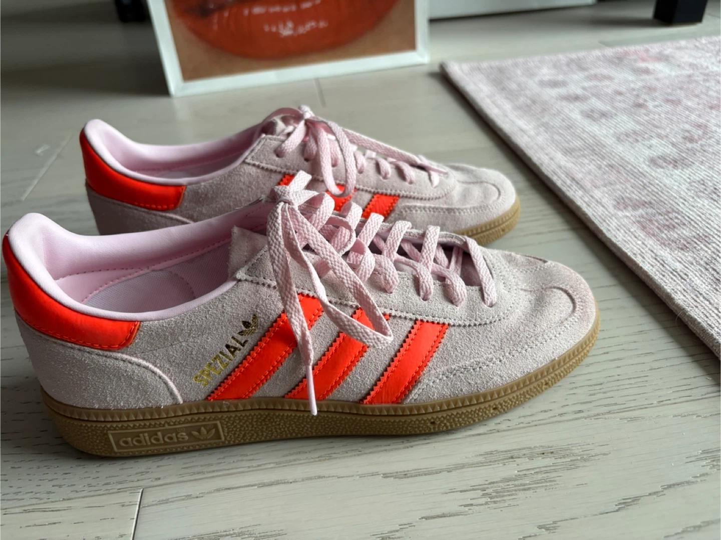 Adidas Spezial Pink/Orange, Size 8 - photo 4