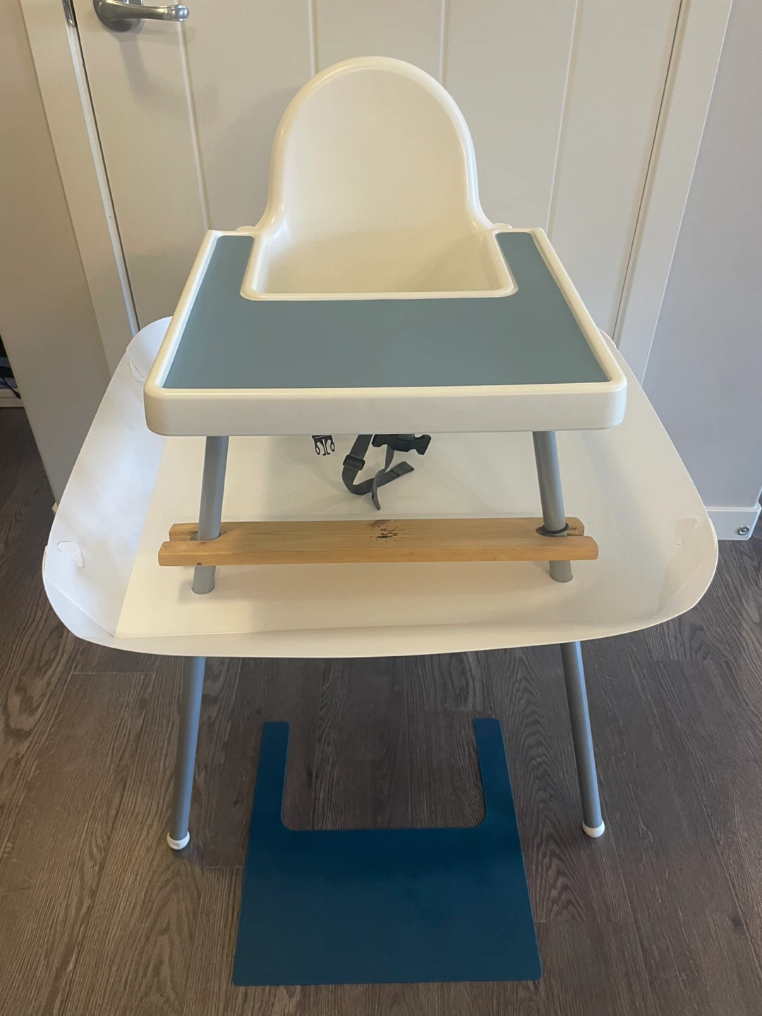 Antilope IKEA Highchair with Accessories.