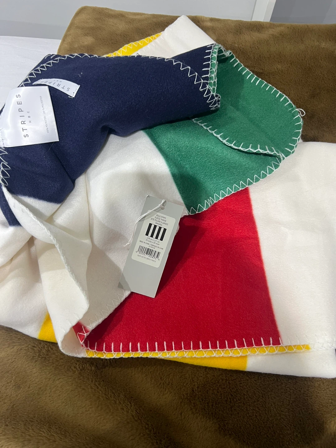 Hudson's Bay Stripes Blanket - photo 3