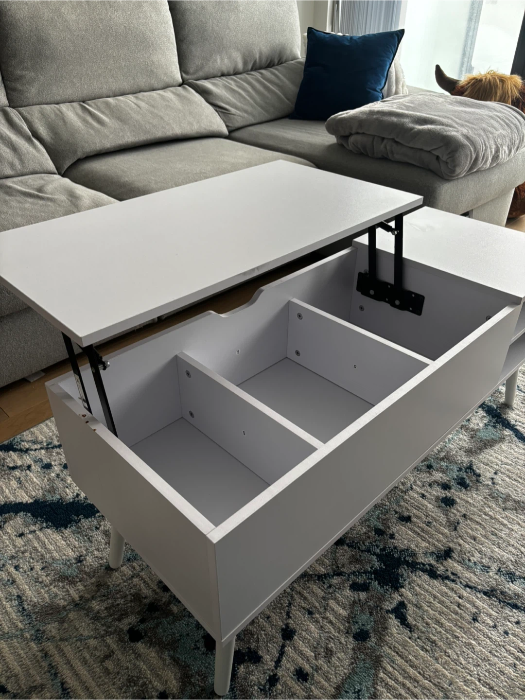 White Lift Top Coffee Table