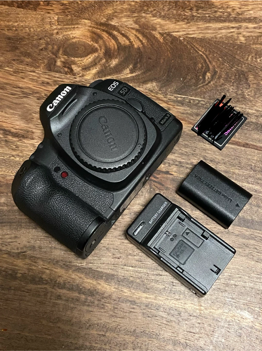 Canon 5D Mark II + CFs - photo 5