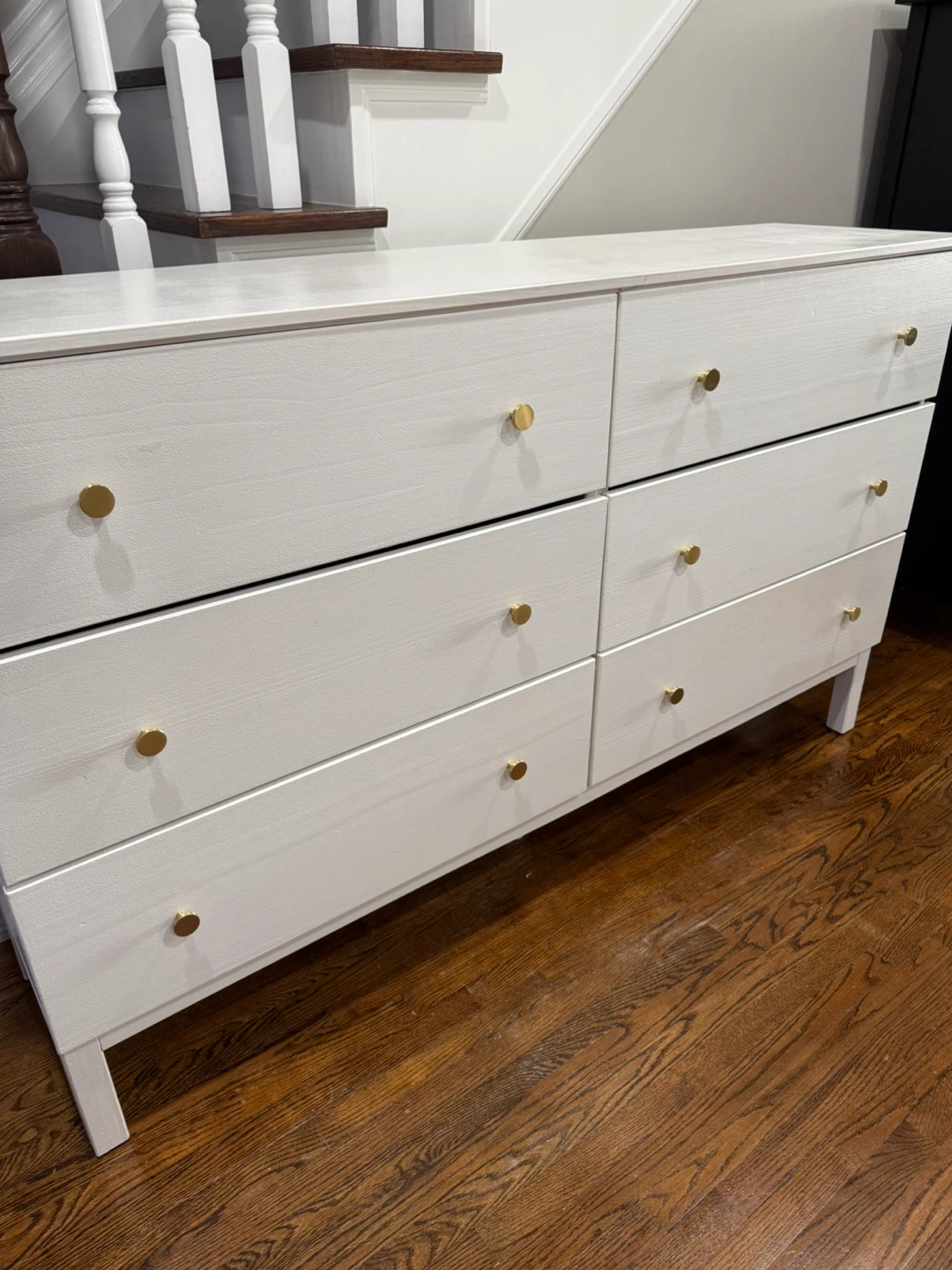 White 6-Drawer Dresser