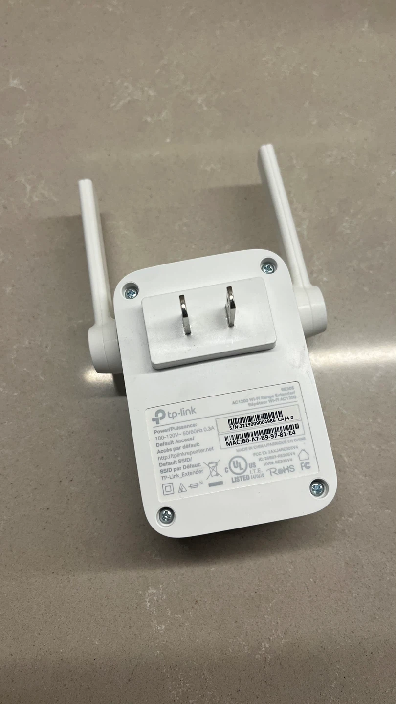 TP-Link AC1200 Dual-Band WiFi Mesh Extender - New in Box! - photo 4