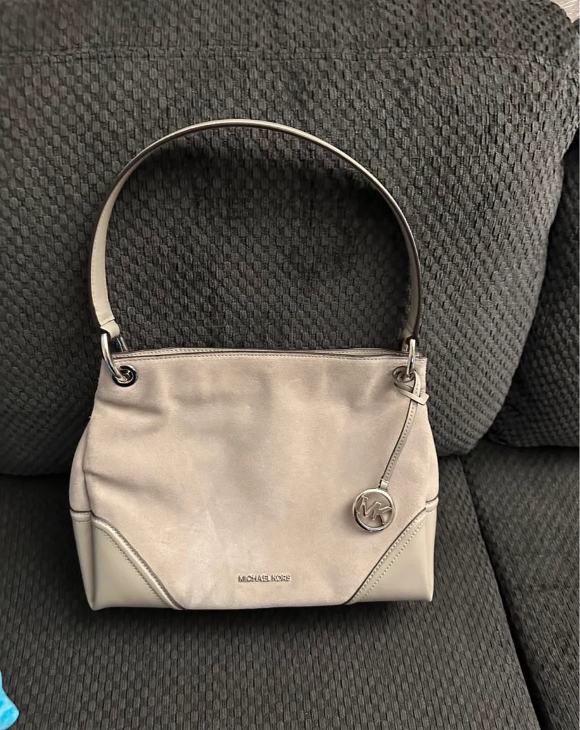 Michael Kors Grey Leather Shoulder Bag - photo 2