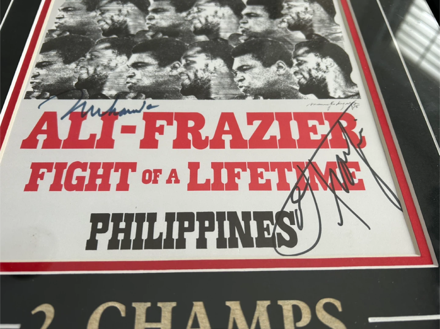 Muhammad Ali /Joe Frazier signed with COA - photo 4
