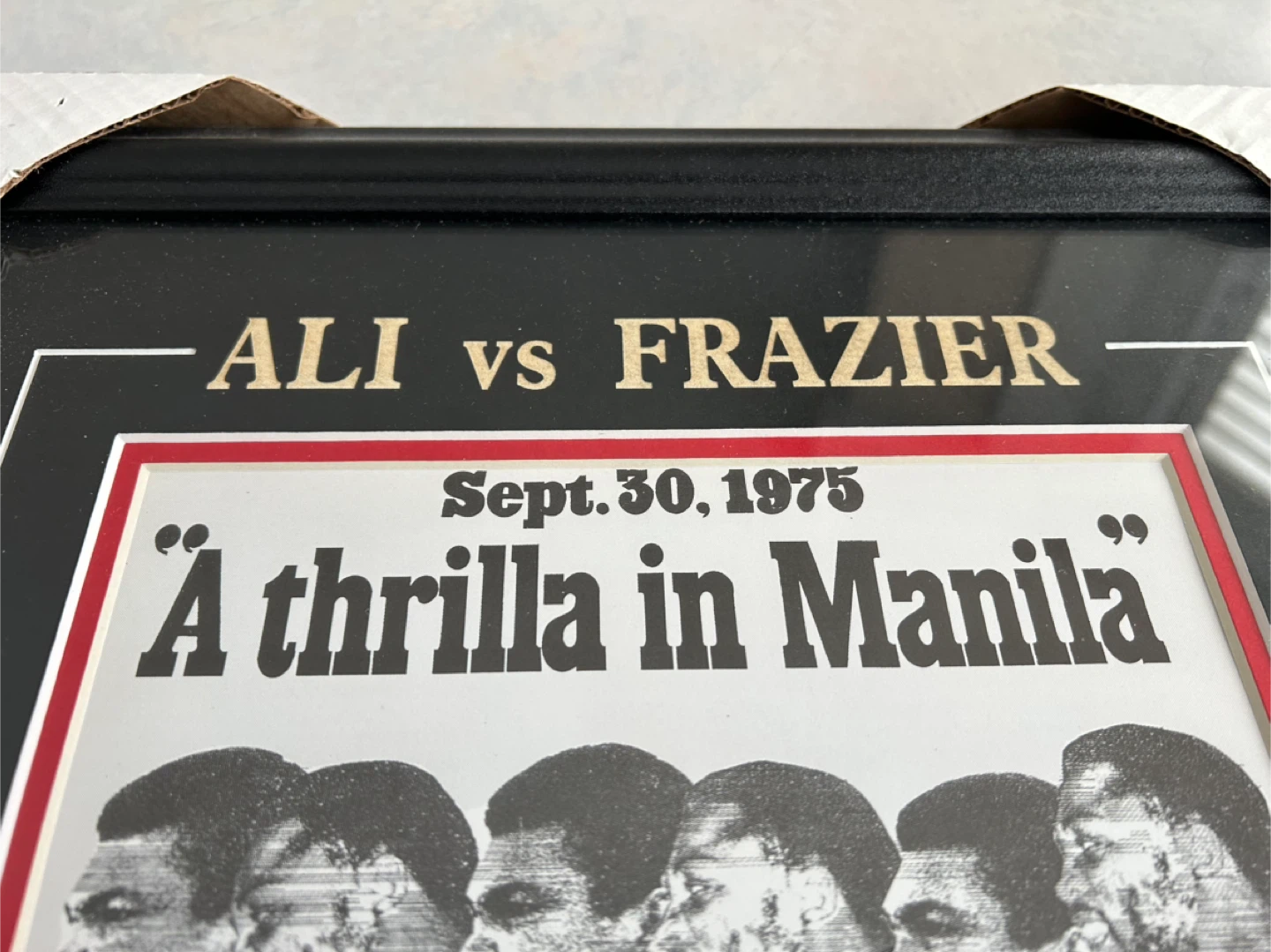 Muhammad Ali /Joe Frazier signed with COA - photo 3