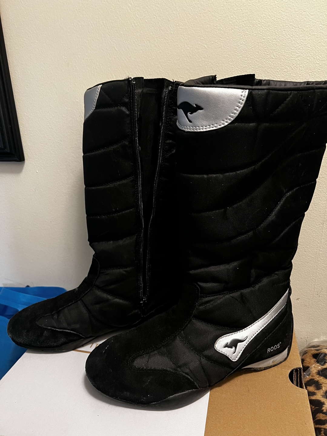 Roos Black Winter Boots-Size 7 - photo 4