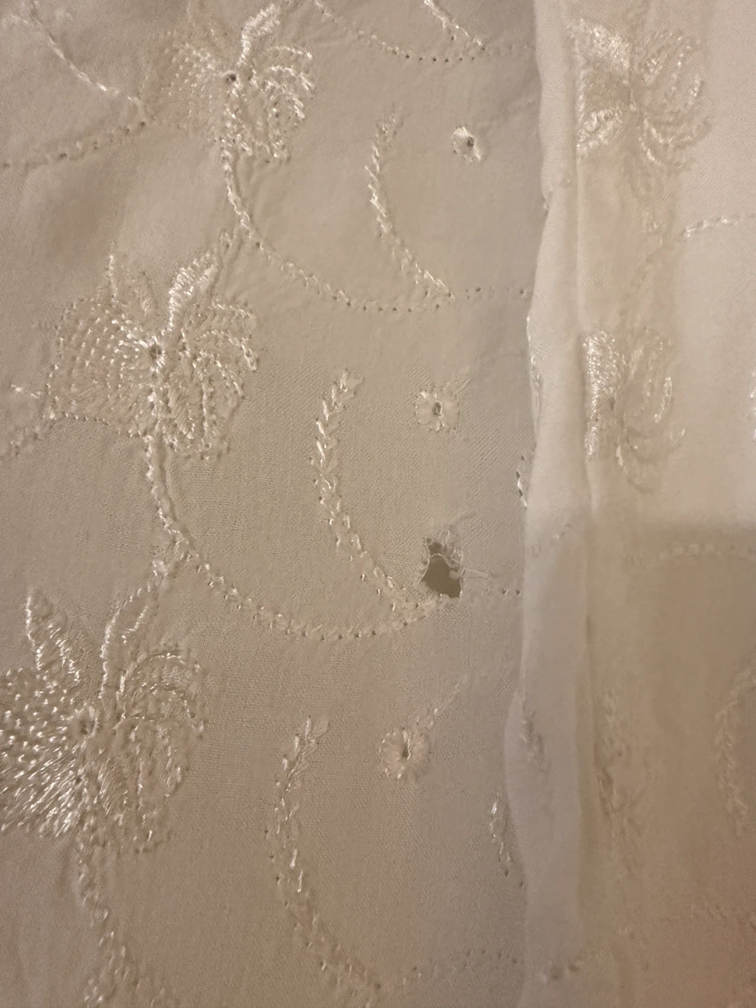 White Embroidered Salwar Kameez - photo 3