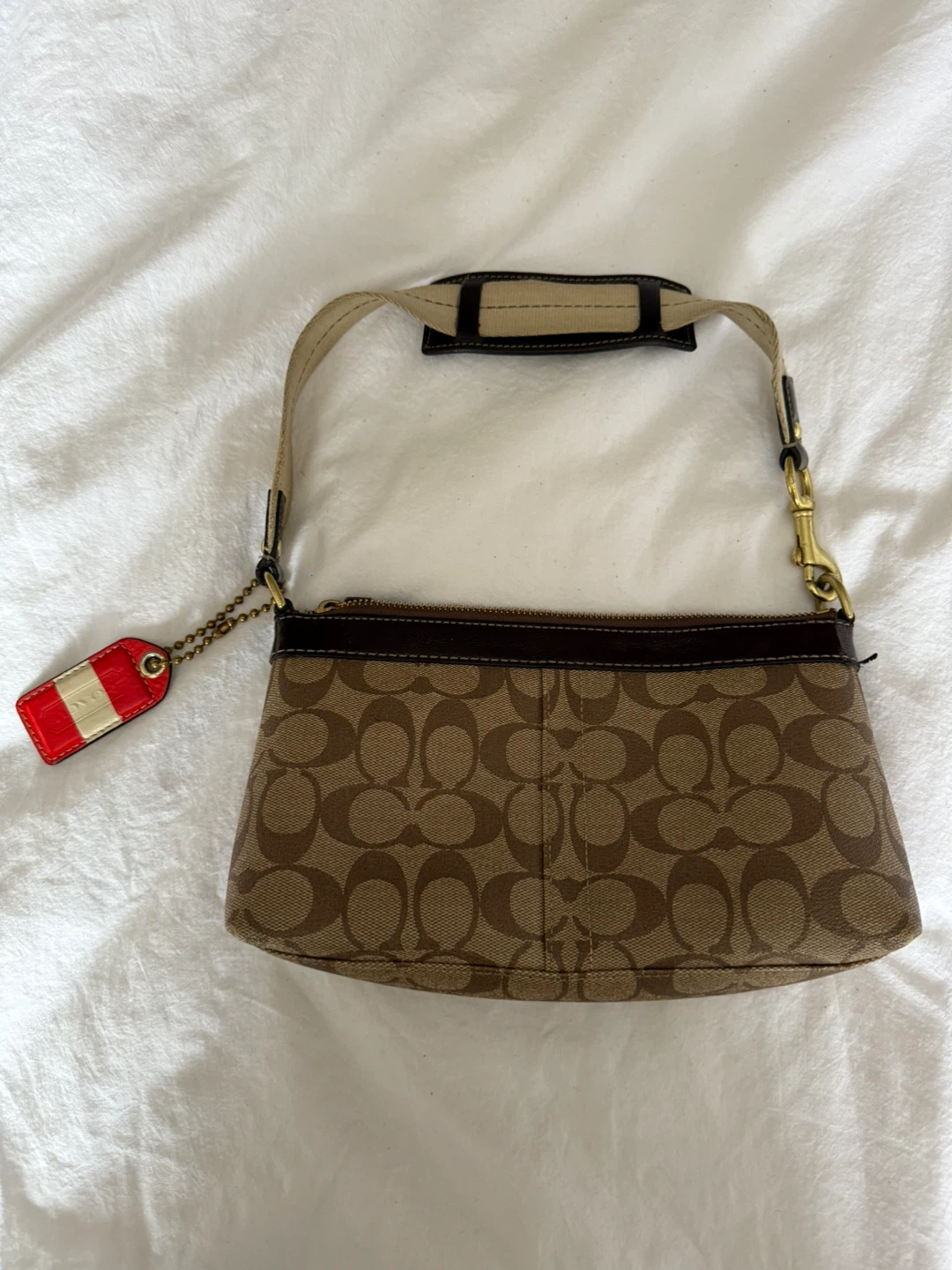 Coach Signature Demi Baguette - photo 3