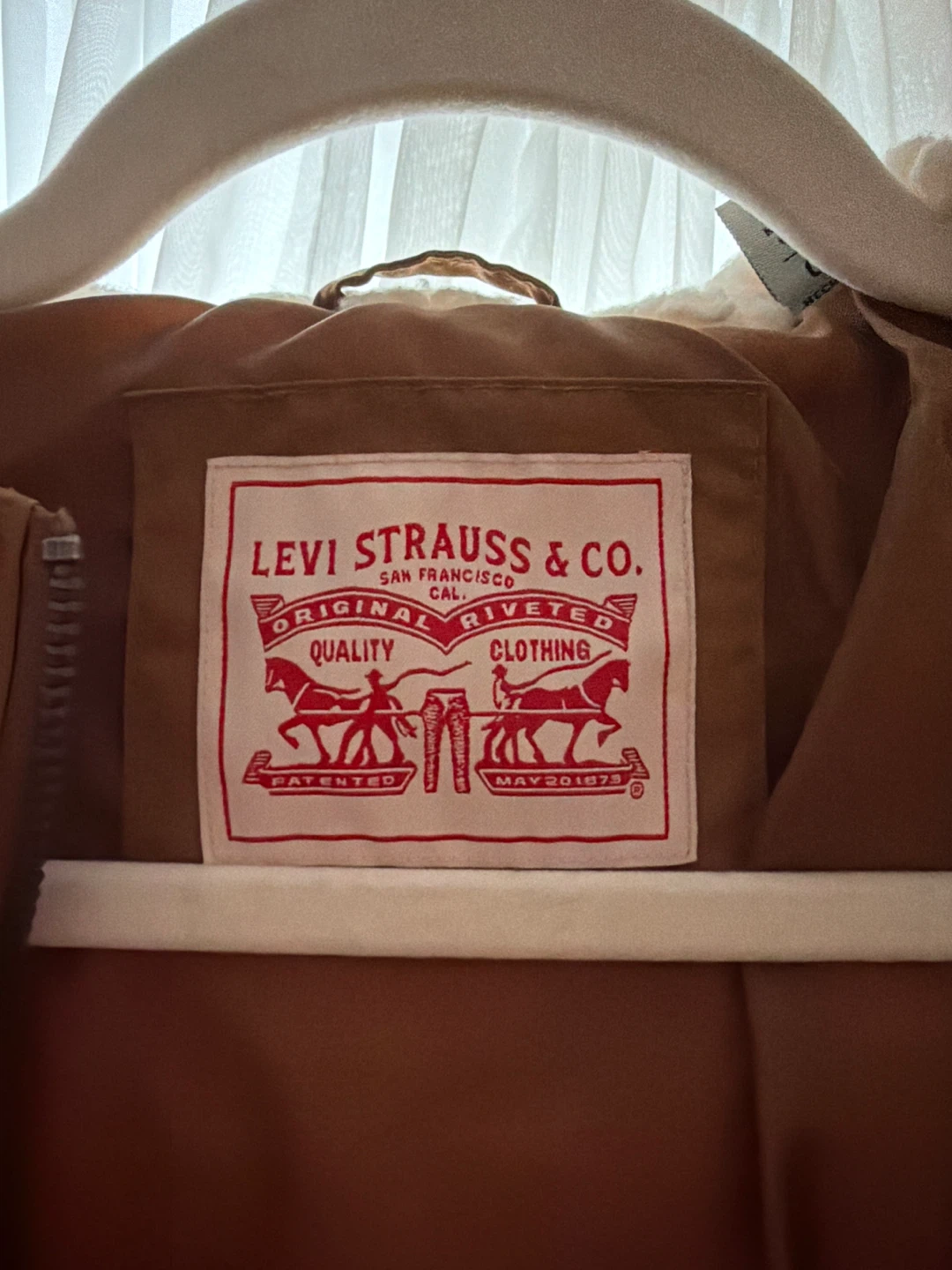 Levi Strauss & Co. Quilted Hooded Jacket - photo 5