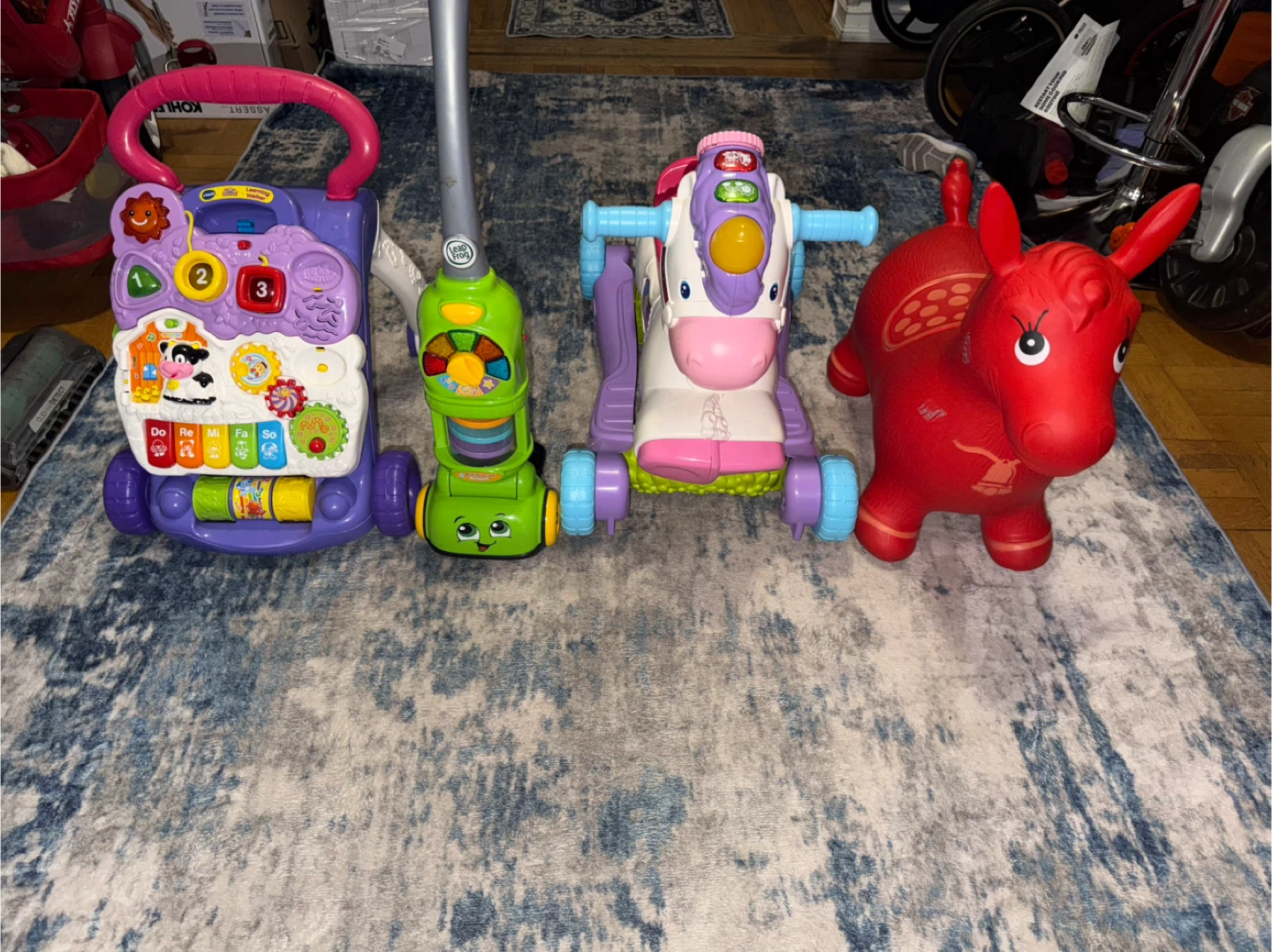 VTech Learning Walker & LeapFrog Vacuum 4 items
