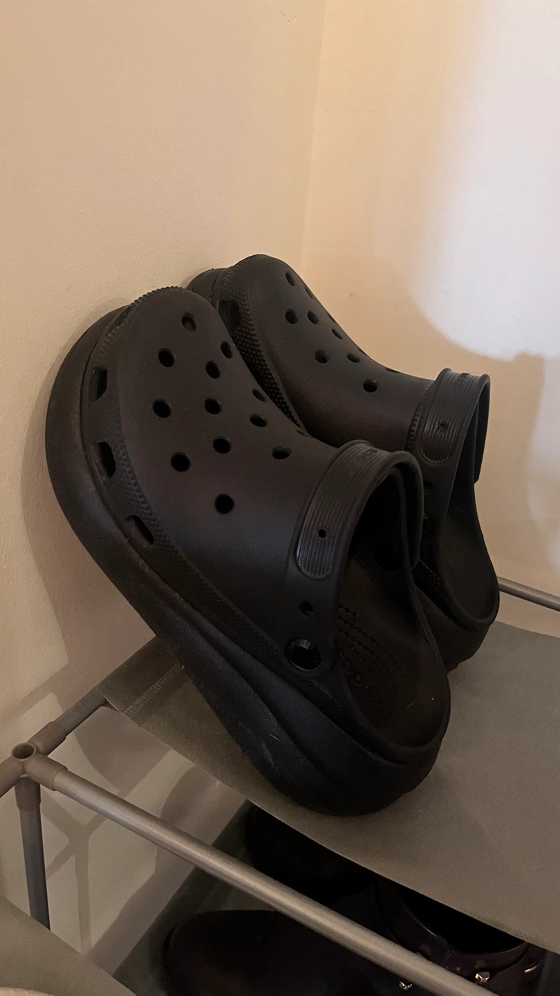 Black Crocs Classic Clogs - photo 2
