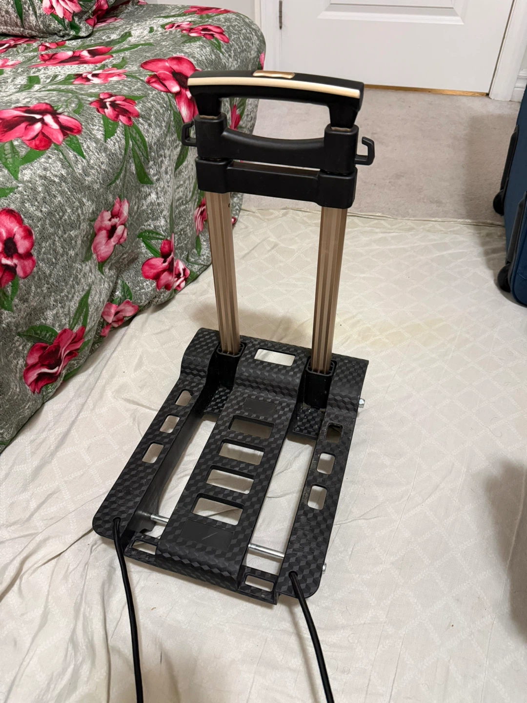 Luggage Cart - Folding Hand Truck - photo 3