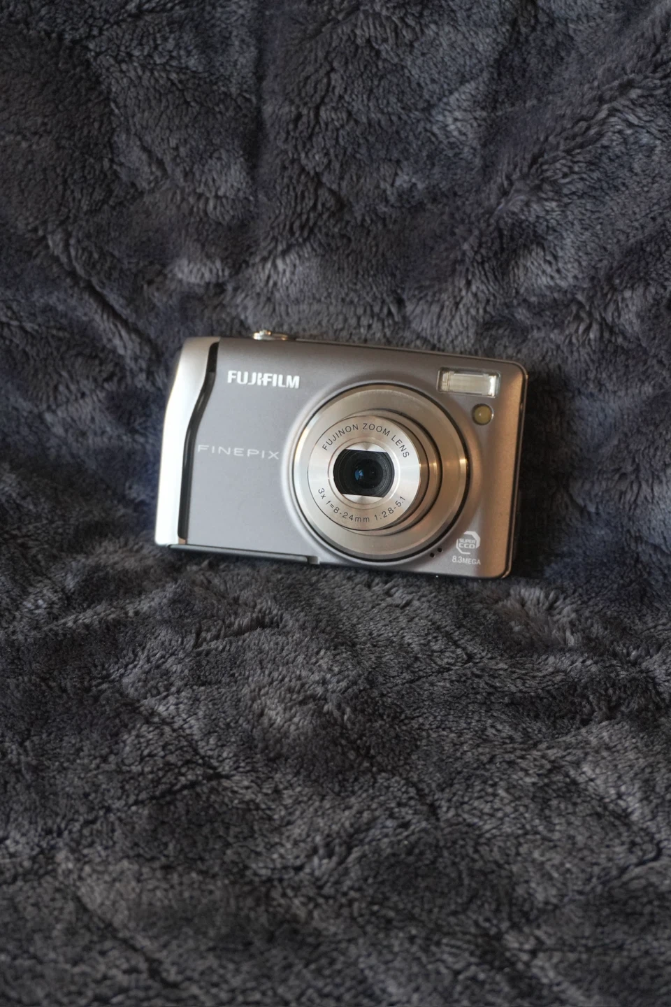 Fujifilm Finepix F40fd | LIKE NEW CONDITION!