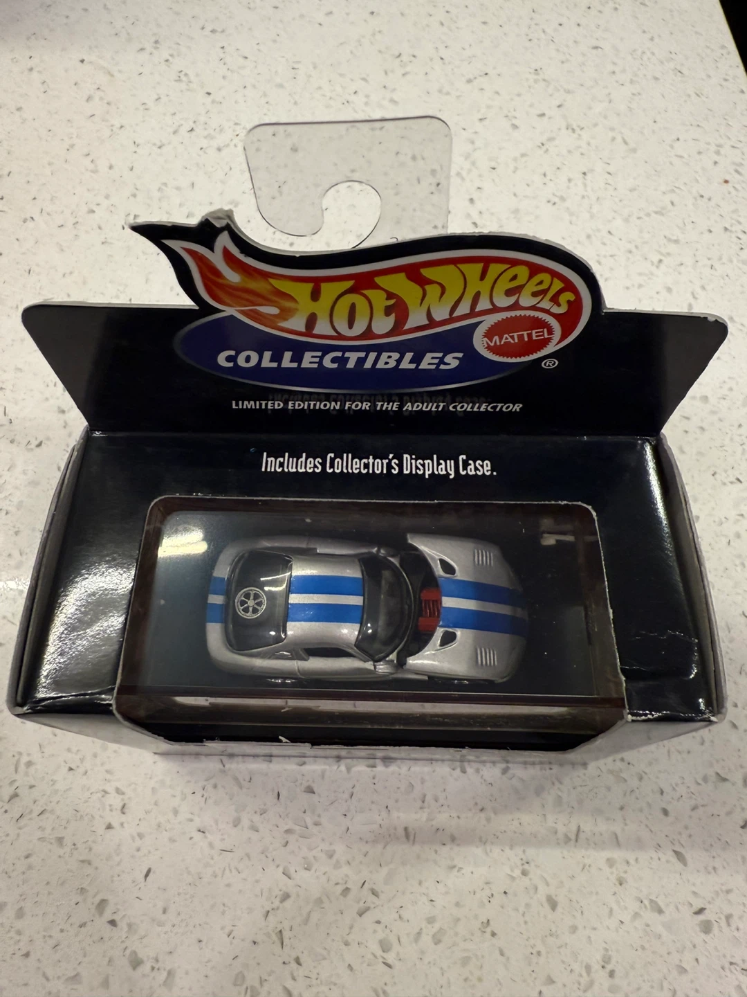 Hot Wheels Limited Edition Collectible Dodge Viper GTS - photo 2