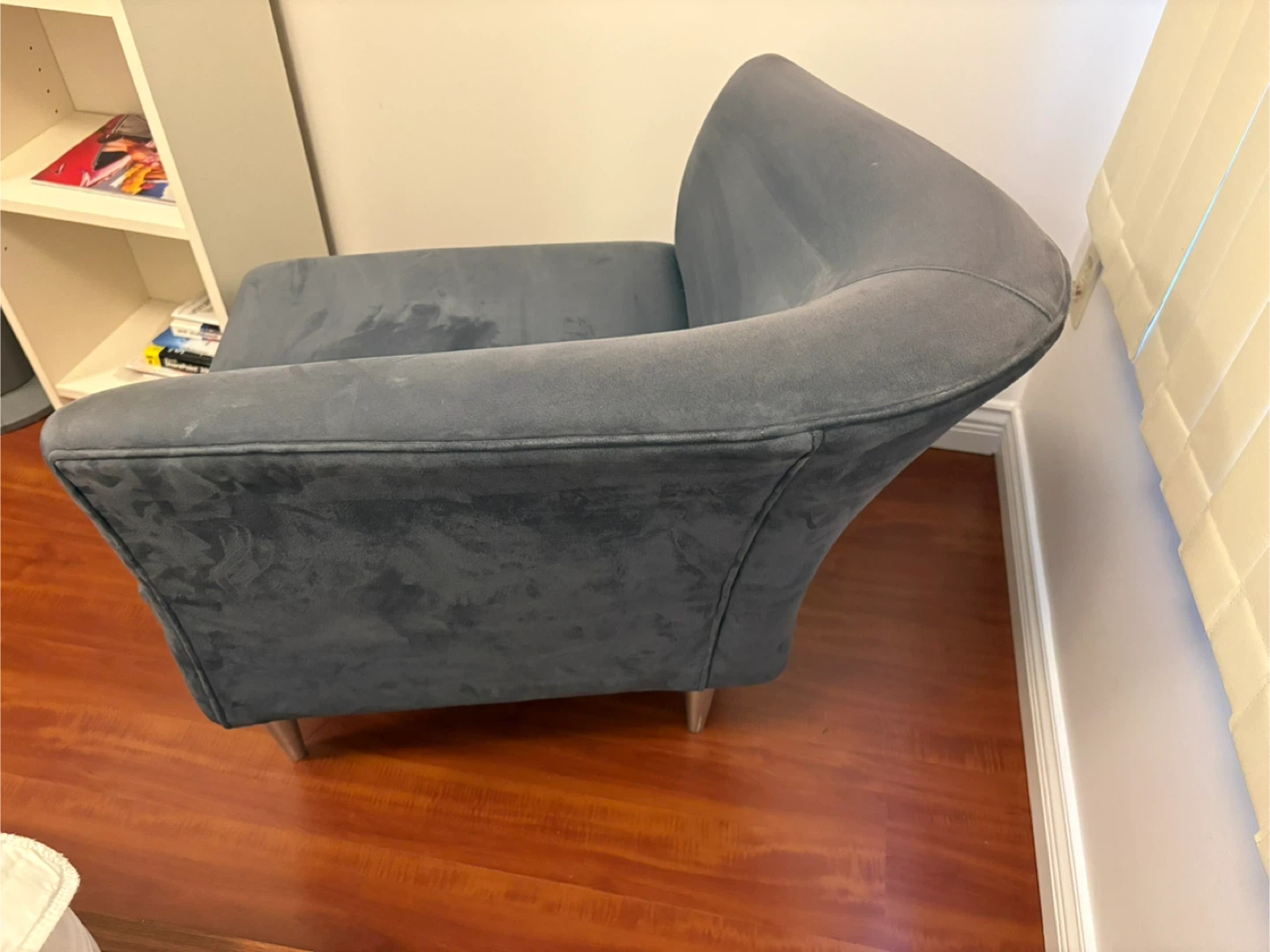 Micro-suede Grey Accent Corner Chair - photo 2