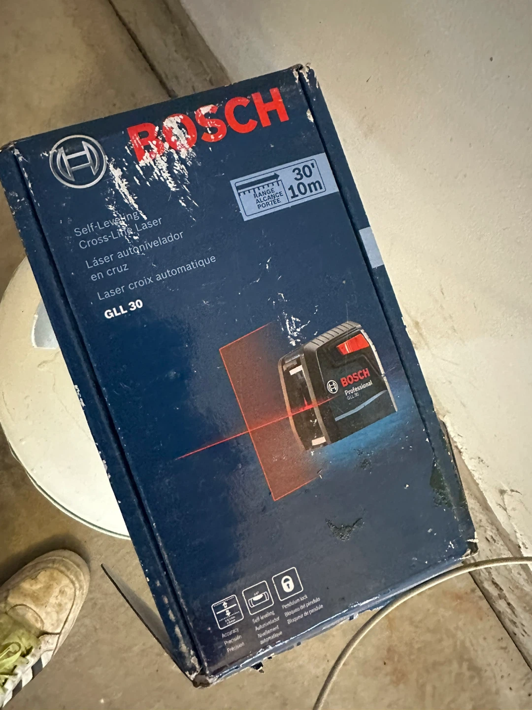 Bosch GLL 30 Self-Leveling Cross-Line Laser