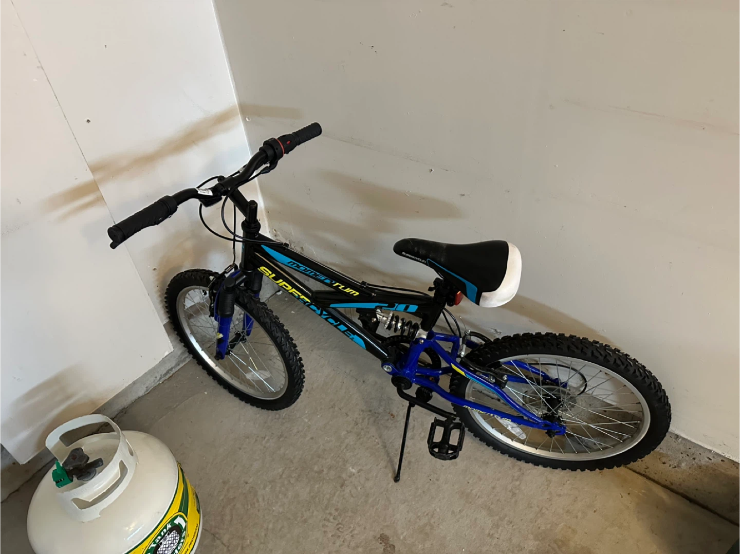 Supercycle Momentum 2.0 Kids Bike - Blue/Black - photo 2