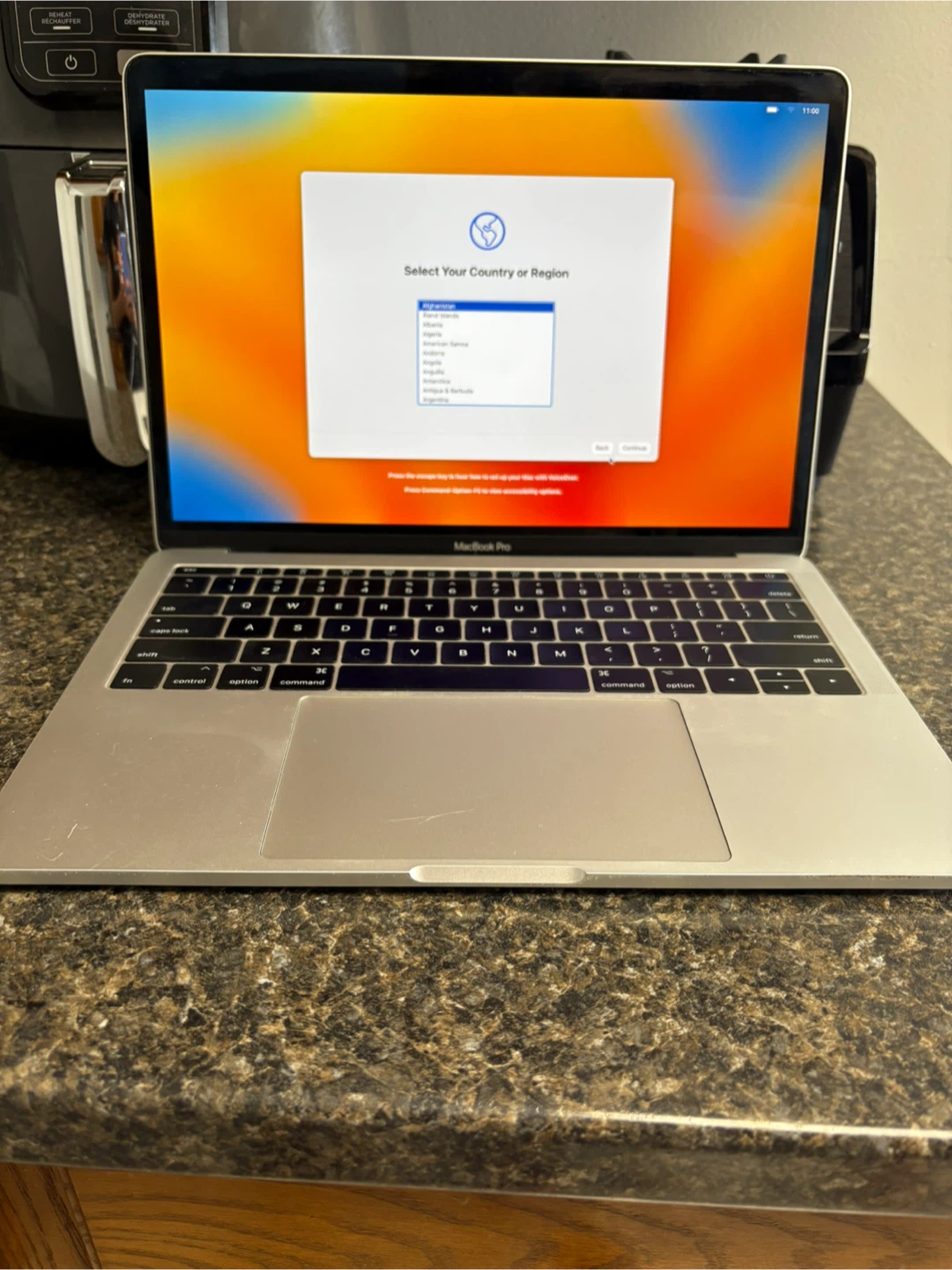 MacBook Pro  A1708 13-inch, 2017 - photo 2