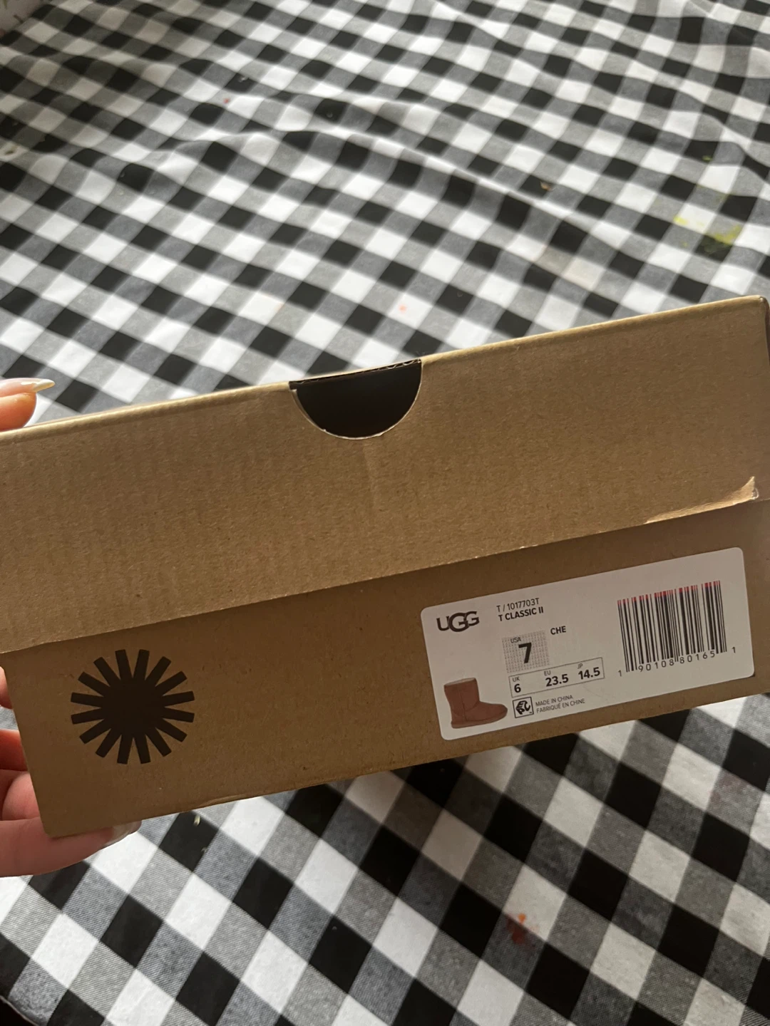 UGG Classic II kids  Boots - Size 7 (New) - photo 2