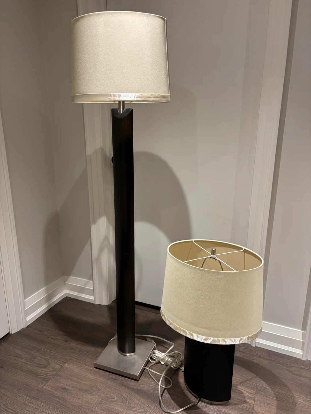 Matching table and floor lamps solid wood paid $400