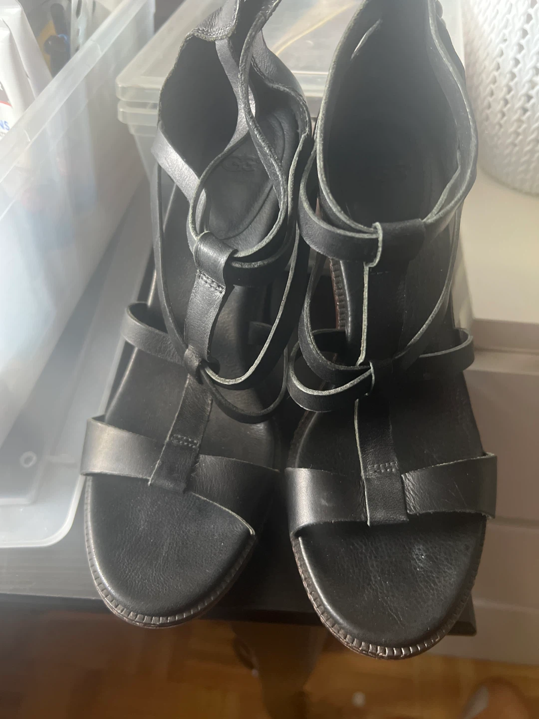 UGG Australia Black Leather Heels - photo 3