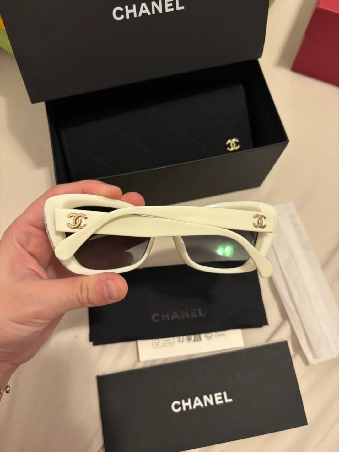 Chanel Cat Eye Sunglasses - White Frame - photo 4