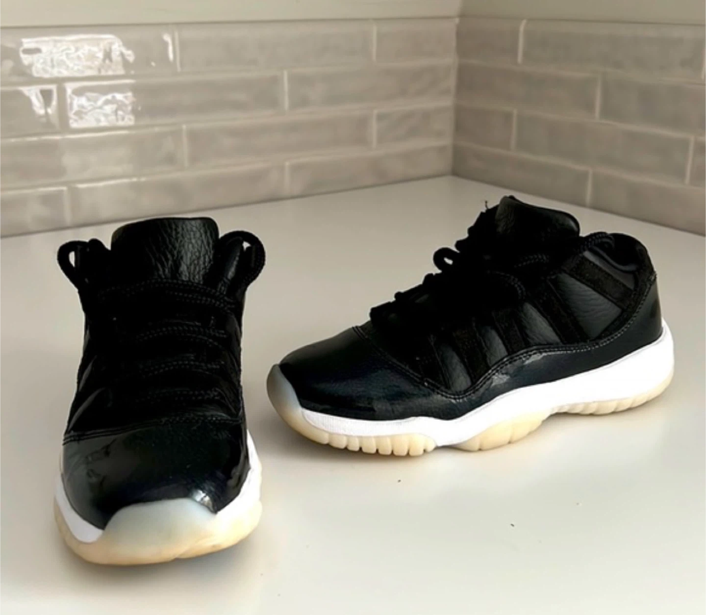 Air Jordan 11 Retro Low IE Black 7Y