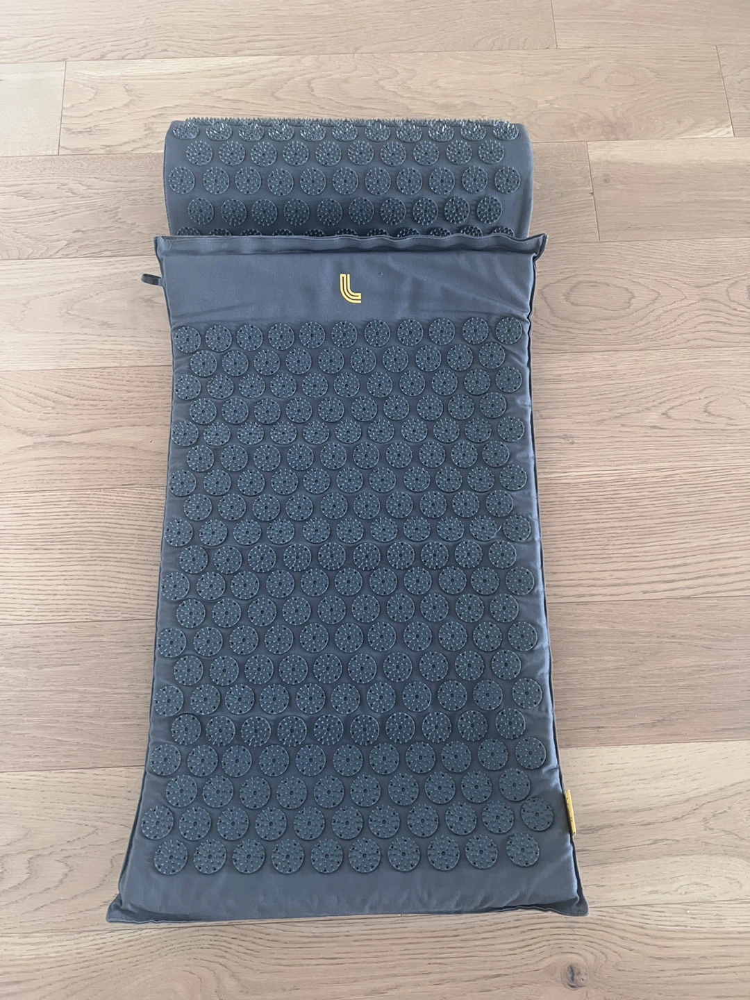 LOLE Acupressure Mat + Pillow - photo 4