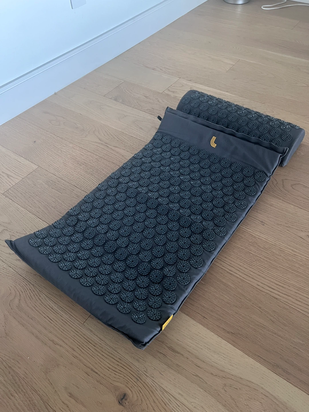 LOLE Acupressure Mat + Pillow - photo 2