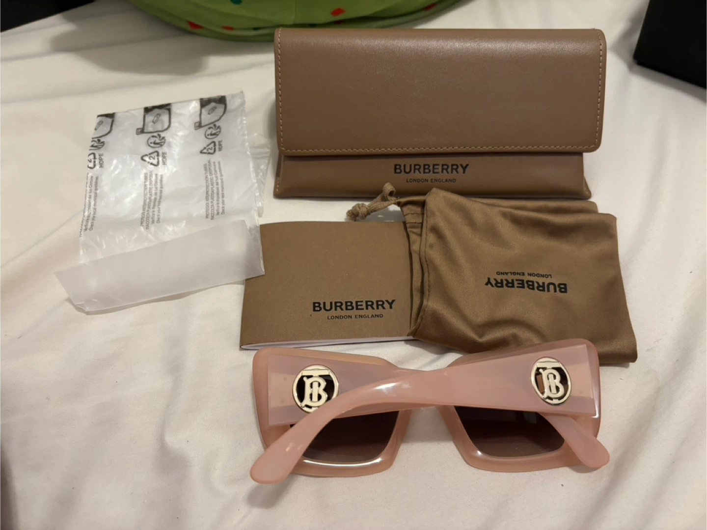 Burberry Sunglasses - Pale Pink, Includes Case & Dust Bag - photo 2