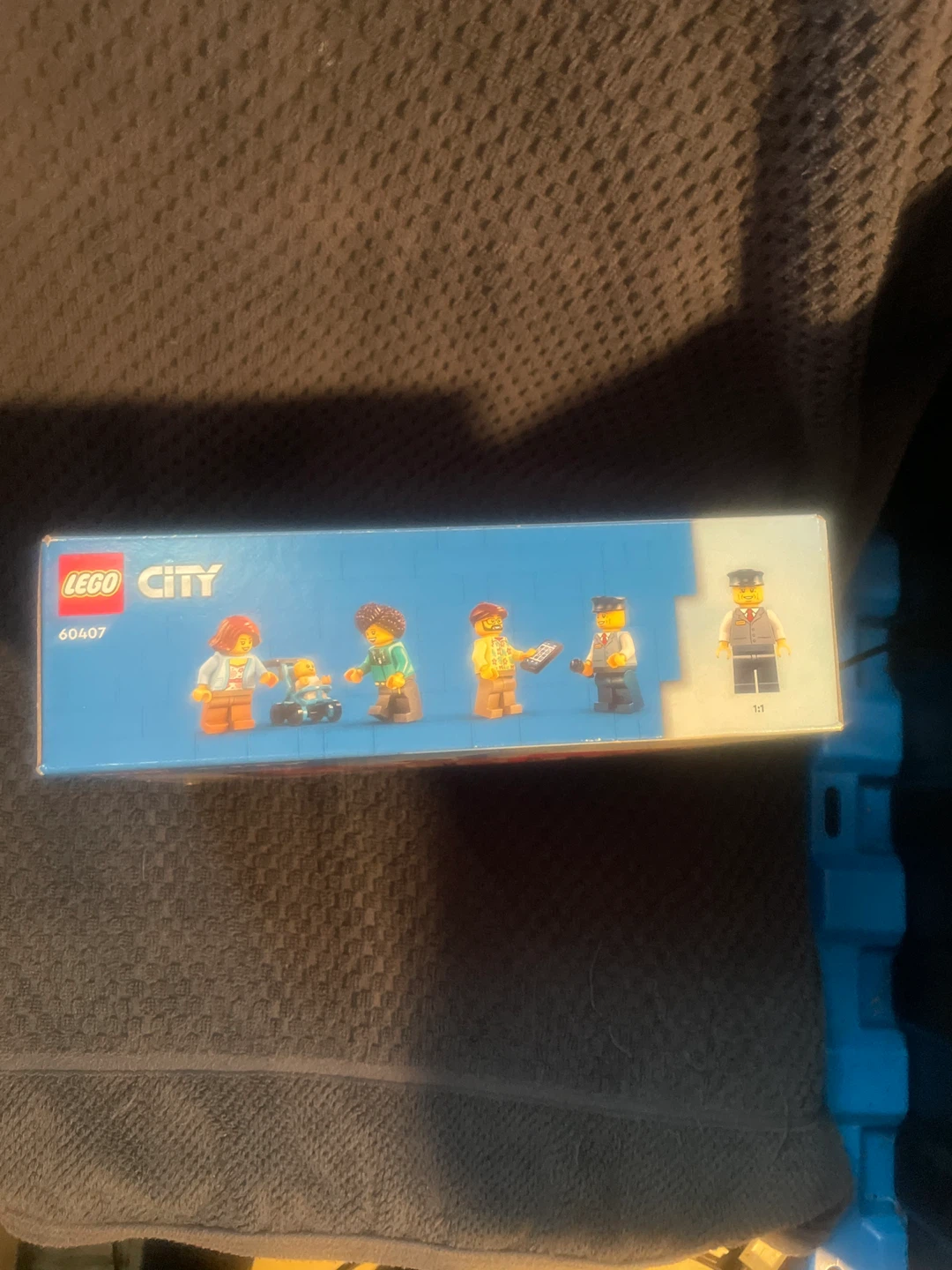 LEGO City 60407 Double-Decker Sightseeing Bus - photo 2