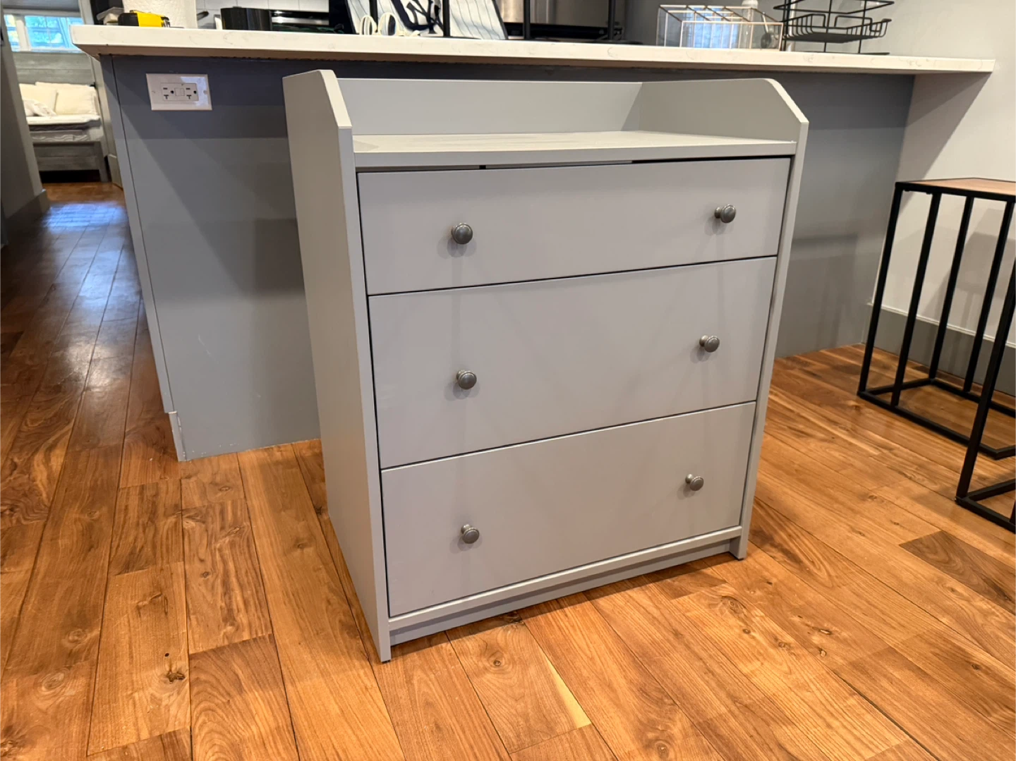 Gray 3-Drawer Dresser - photo 3