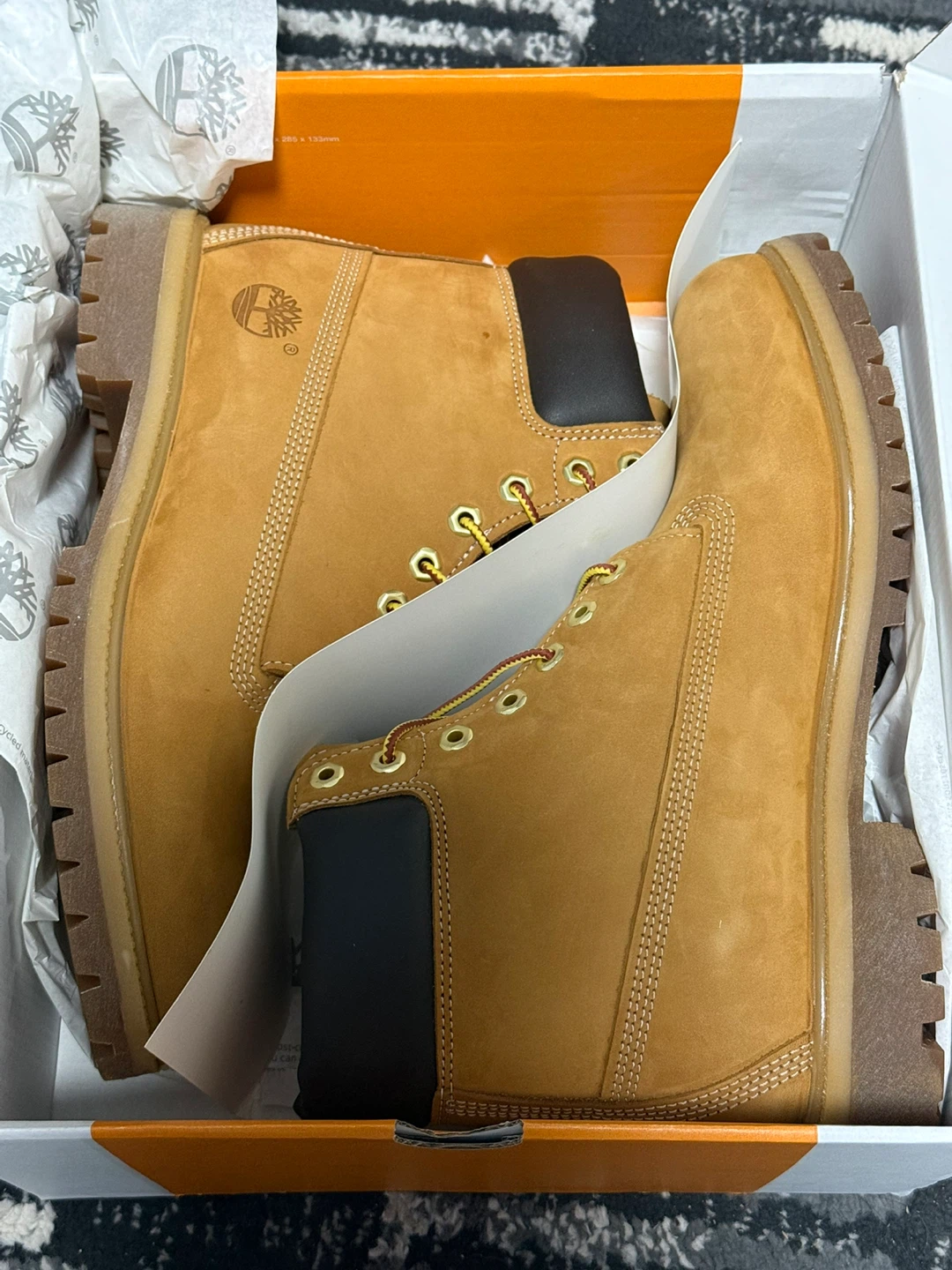 Timberland 6 Inch Premium Boot 'Wheat' Size 11 - photo 2