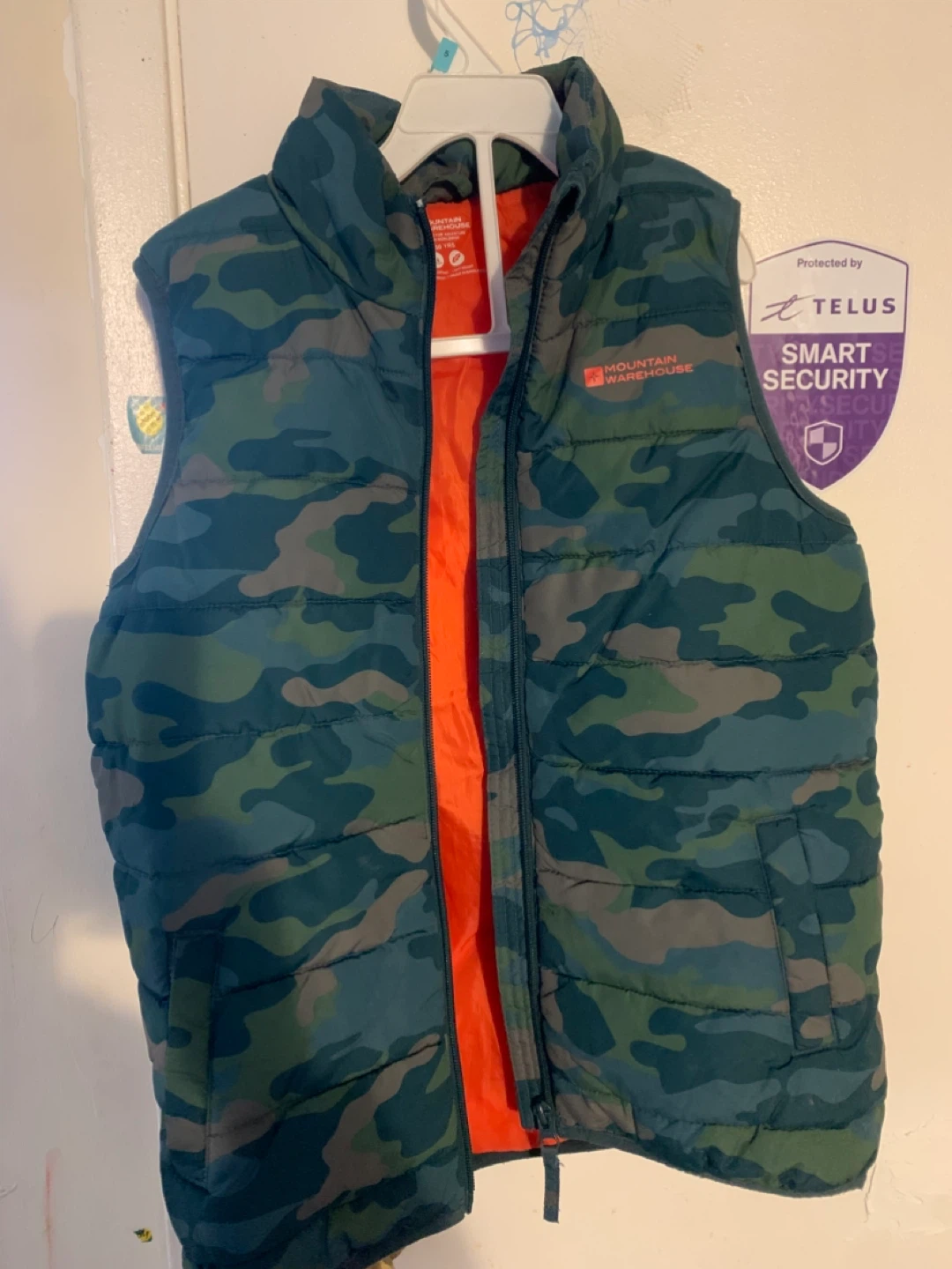 Mountain Warehouse Camo Vest & More, kids 9-10 - photo 3