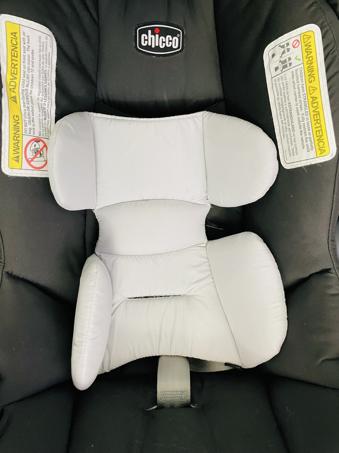 Chicco Infant Car Seat with Base - photo 5