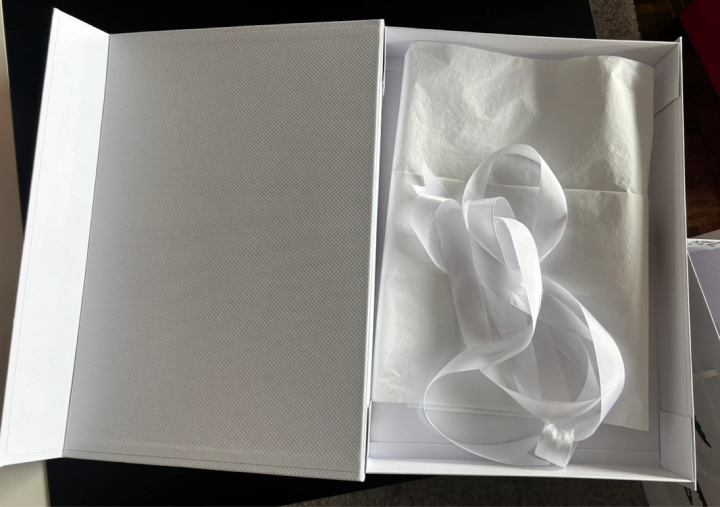 Lacoste Gift Bag & Box - photo 5