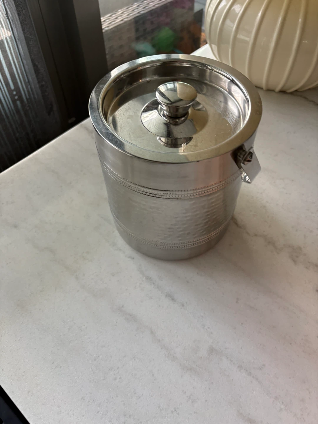 Silver Ice Bucket with Lid
